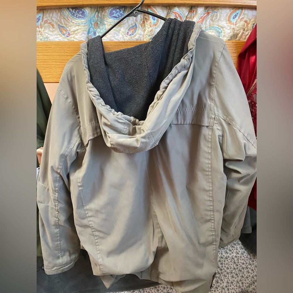 Basic Editions Jacket - image 3